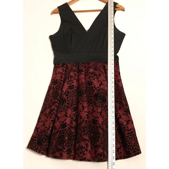Haute Monde Womens Fit & Flare Party Dress Knee Length Black Maroon Velvet XL - Picture 5 of 10